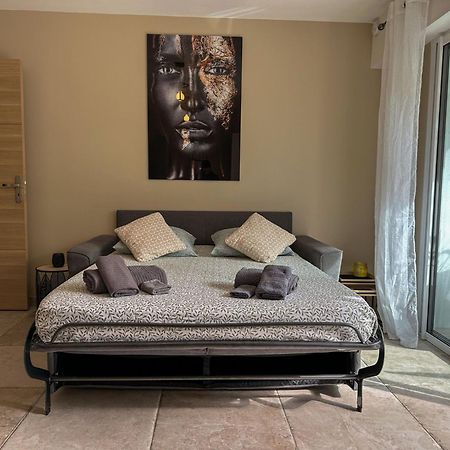 Cosy Madrid, Appartement Proche De La Mer Cannes Buitenkant foto