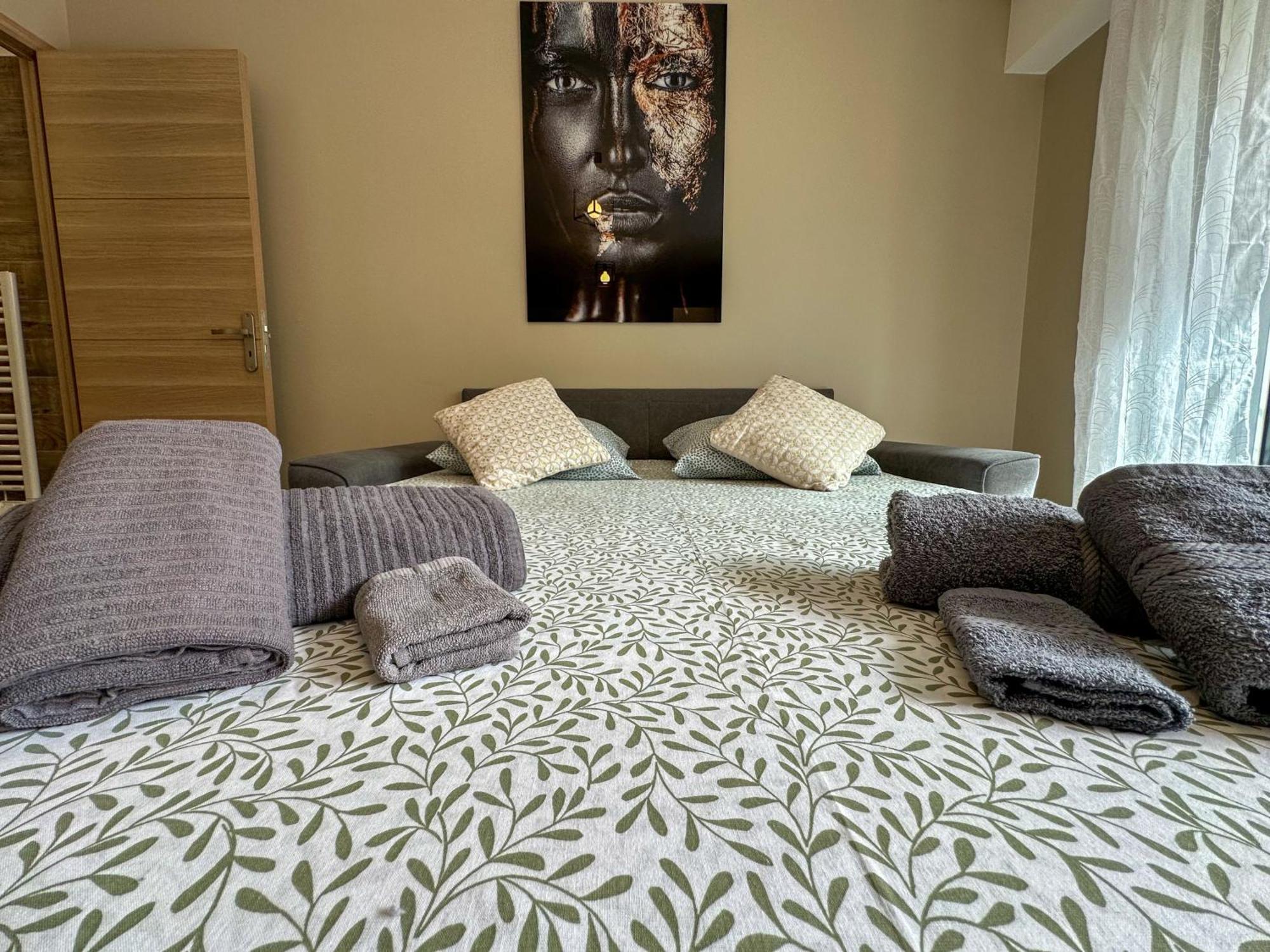 Cosy Madrid, Appartement Proche De La Mer Cannes Buitenkant foto